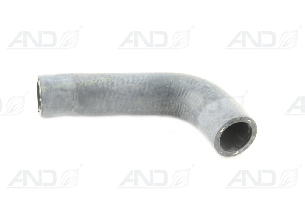 Патрубок  водяного насоса